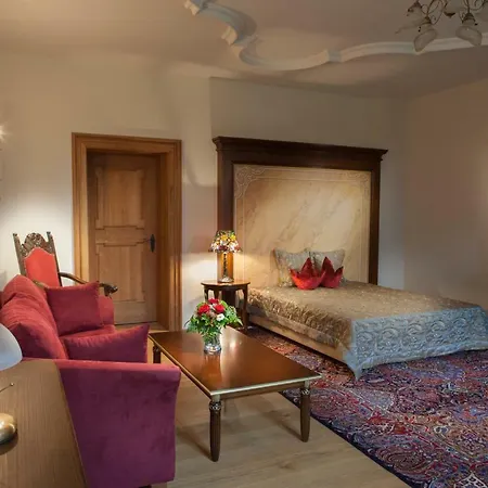 Ξενοδοχείο Schloss 3*